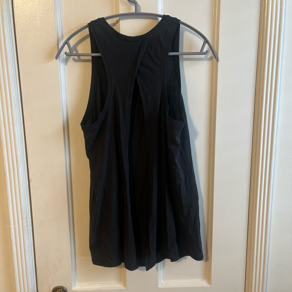 Lululemon open back tank top